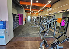 Free Weights & Strength Training Zone